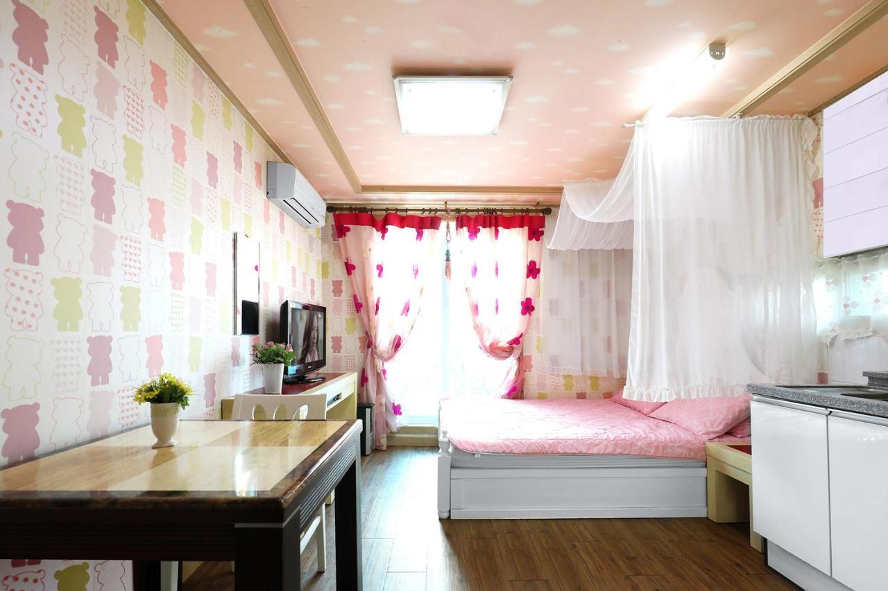 Yeowoogneul Pension Chuncheon Bagian luar foto
